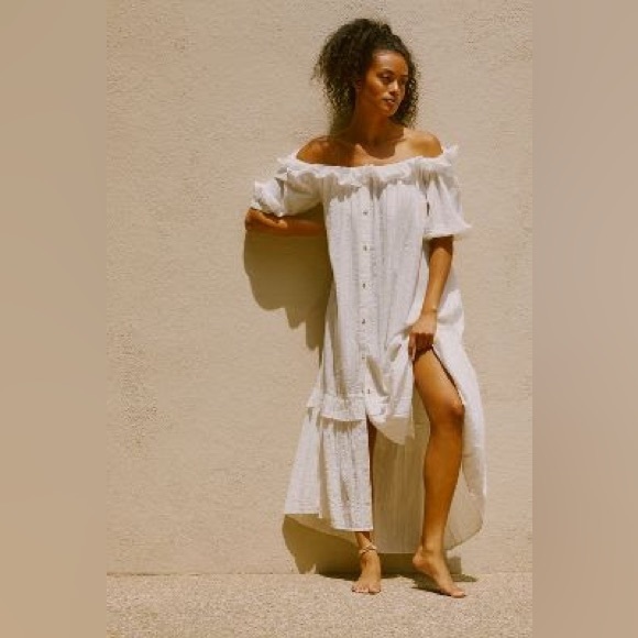 By ANTHROPOLOGIE RUFFLE OFF-THE-SHOULDER GAUZE DRESS size M medium - Picture 2 of 6